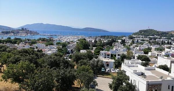 Tarih kokan Bodrum sokakları