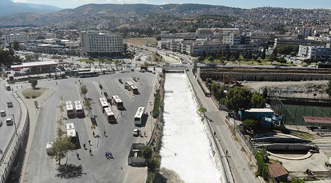 İZSU derelerden 65 bin ton atık çıkardı