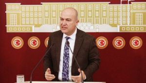 Murat Bakan sitem etti!