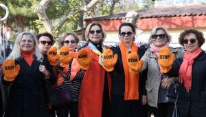 İzmir Soroptimist Kadınları “Stop” dedi