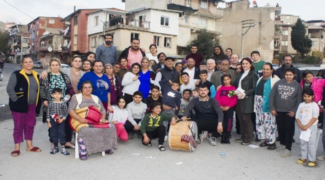 CHP’li Purçu Esendereli Romanlarla buluştu