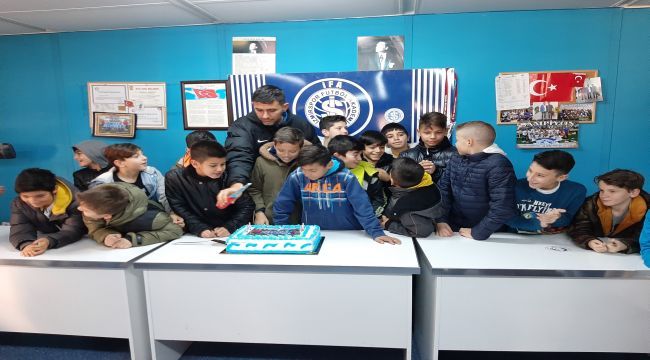 İzmirspor'da Hedef İzmir Şampiyonluğu!