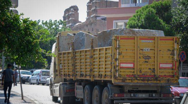 Bergama’nın tarihi eserleri tır ve kamyon tehdidinden kurtuluyor
