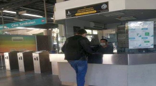 İzmir Metro Bornova İstasyonu çıkışına Kart Başvuru Merkezi