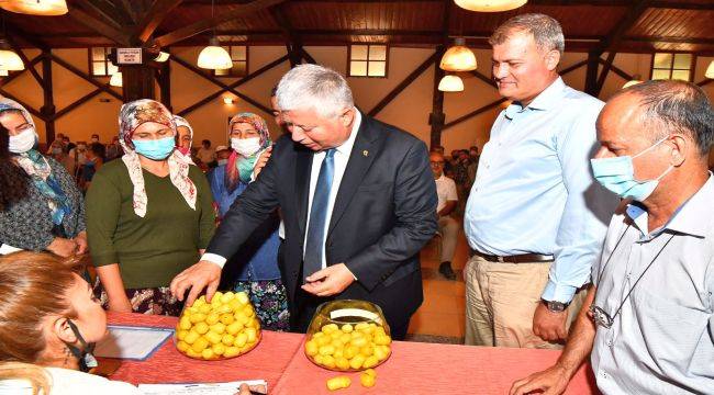 İzmir Büyükşehir Belediyesi’nin dağıttığı küçükbaş hayvan sayısı 12 bine ulaştı