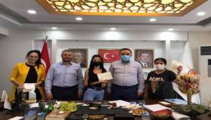 AK Partili Baybatur, vatandaşların dertlerine derman oldu