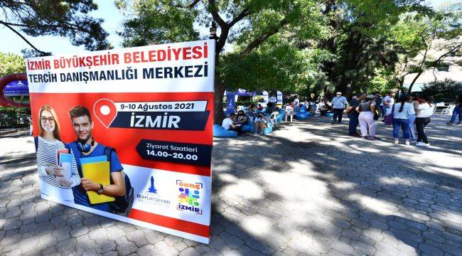 Büyükşehir tercih döneminde de gençlerin yanında