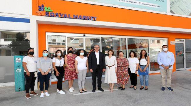 Gaziemir’in “İyilik Merkezi” Sosyal Market 1 yaşında