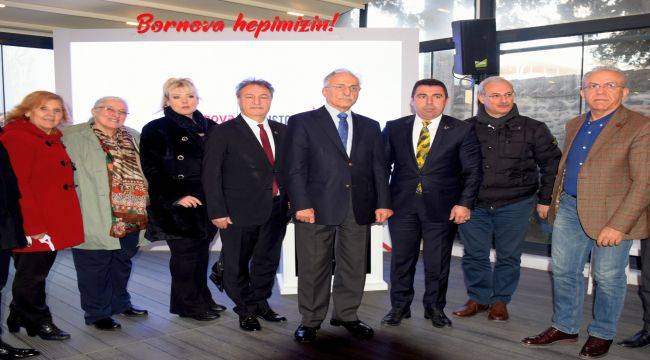 Murat Karayalçın'dan Bornova'ya Övgüler