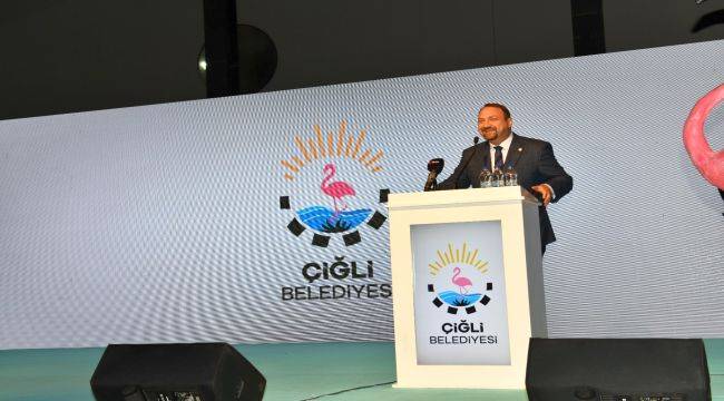 Çiğli'de “Pembe Misafirler” Belgesel Filminin Galası Düzenlendi
