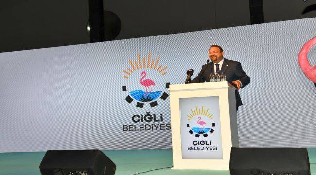 Çiğli'de “Pembe Misafirler” Belgesel Filminin Galası Düzenlendi