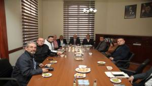 AK Partili Nasır' dan Bergama’da Basın Toplantısı