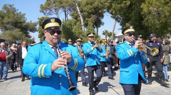 Alaçatı Ot Festivali Milyonları Ağırladı