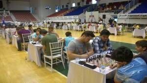 Aliağa'da satranç turnuvası