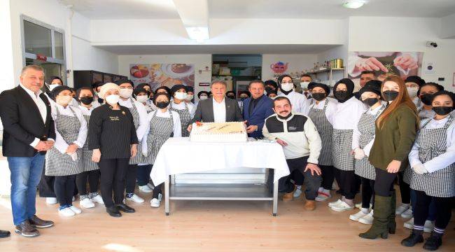 Bornova'da En Güzel Pasta Yarışması