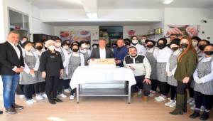 Bornova'da En Güzel Pasta Yarışması