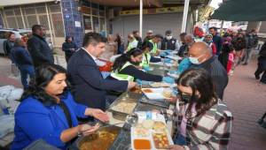 Buca'da iftar sofrası kuruldu