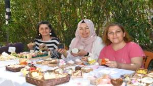 Çiğli'den bayram öncesi kadınlara destek