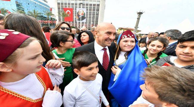 “İhtiyacımız olan tek şey yeniden Cumhuriyet ruhu ile kenetlenmek ve çalışmak”