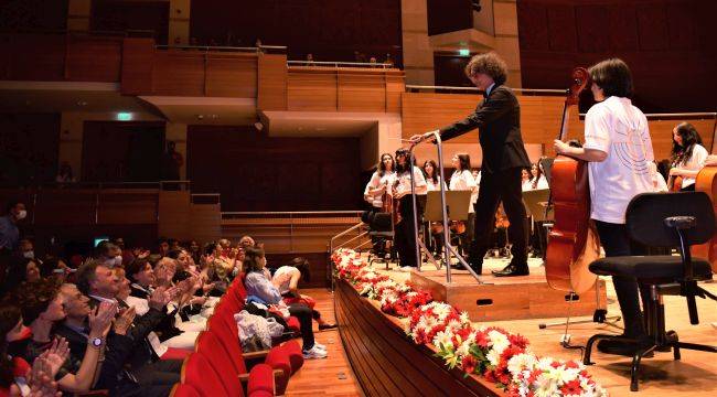 İncivak Çocuk Orkestrası'ndan dev konser