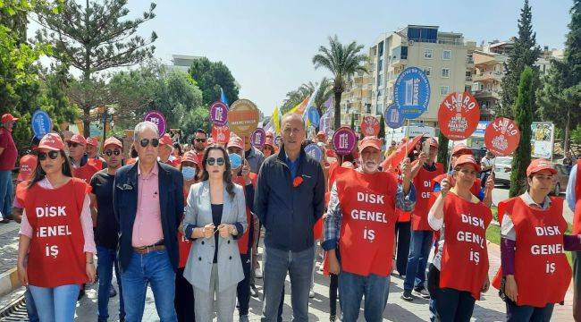 Didim'de 500 kişi1 mayıs için sahada