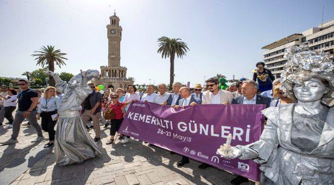 İzmir'in kalbi canlanıyor