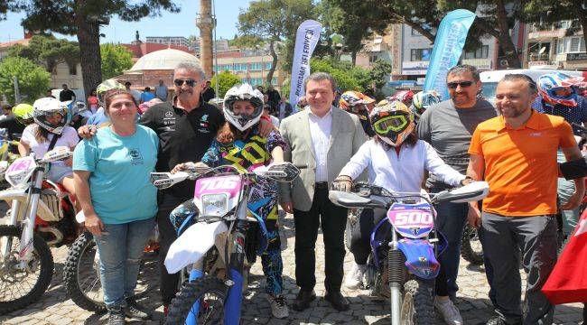 Türkiye Enduro ve ATV Şampiyonası Bergama'da start aldı