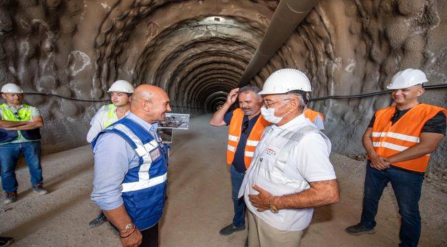 Başkan Soyer Buca Onat Tüneli’ndeki çalışmaları inceledi