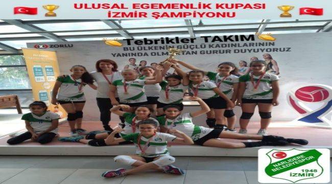 NARLIDERE’NİN KIZLARI İZMİR’İ DİZE GETİRDİ