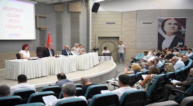 Bornova’da çevre dostu protokollere meclis onayı