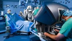 Robotik cerrahide ağrı ve kanama minimuma iniyor