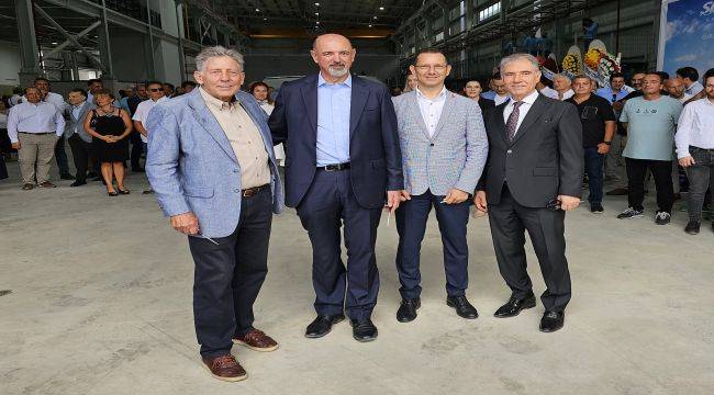 Dünya devi katamaran firması yatırım için İzmir'i seçti