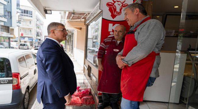 Başkan Tugay Buca’daki çalışmaları yerinde inceledi Bucalılardan Başkan Tugay’a Hasanağa Bahçesi teşekkürü