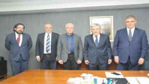 Başkan Tugay'dan Ankara'da Sendikaya Ziyaret