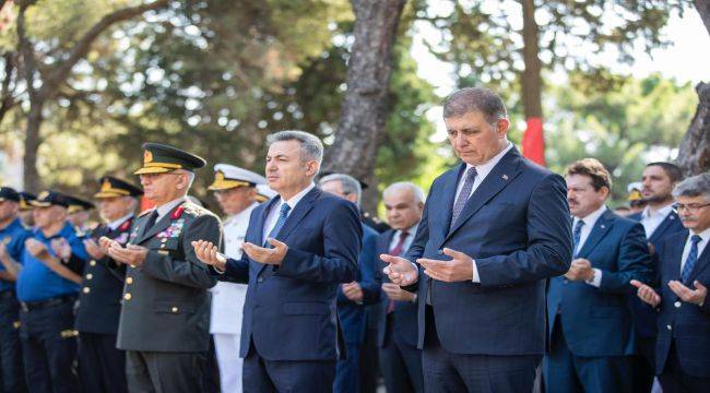 Başkan Tugay 15 Temmuz şehitlerini anı