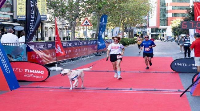 9 Eylül Yarı Maratonu için kayıt zamanı