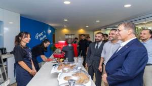 Çünkü İzmir gençleriyle güzel