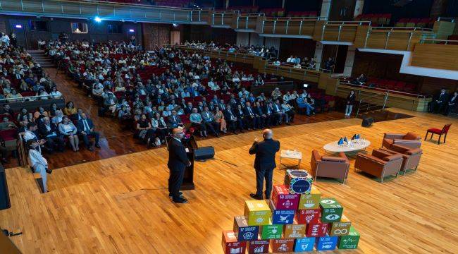 İzmir Büyükşehir Belediyesi “Kurumsal Sürdürülebilirlik Raporu” hazırladı