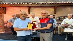 İzmir İtfaiyesi'nin çınarları genç meslektaşları ile buluştu