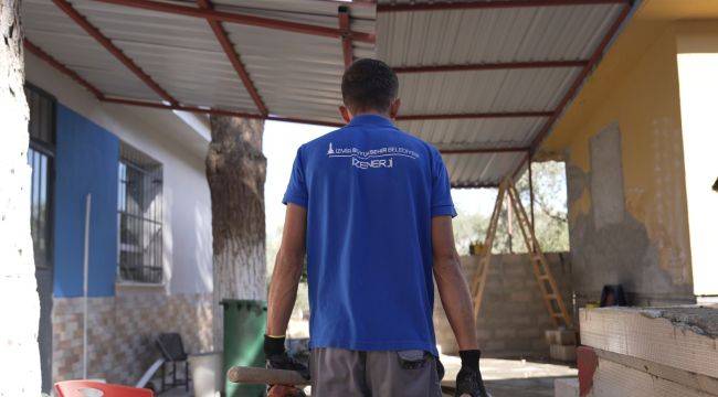 İzmir’in okullarında veli Büyükşehir iş birliği