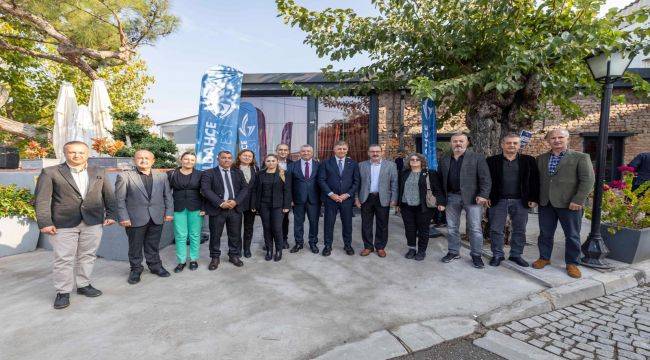 “Bu şehirde yaşayan insanların mutlu olmalarını istiyoruz”