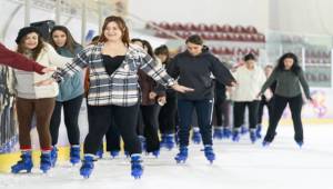 Buz Sporları Salonu yeni sezona hazır