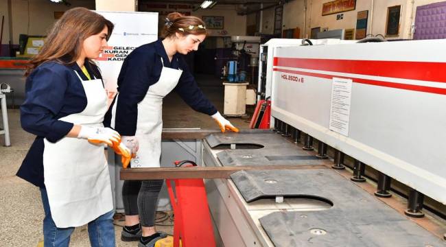 İzmirli kadınlar kenti birlikte şekillendirecek