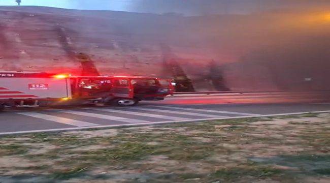 Konak Tünelleri’ndeki araç yangınına itfaiyeden hızlı müdahale