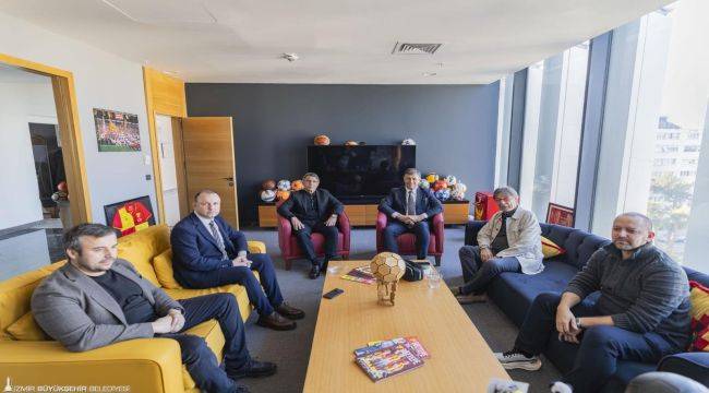 Başkan Tugay’dan iki efsaneye ziyaret