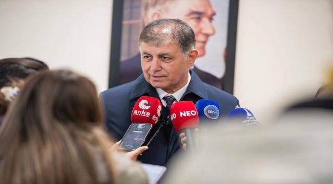 Başkan Tugay: Hizmette ayrım yok