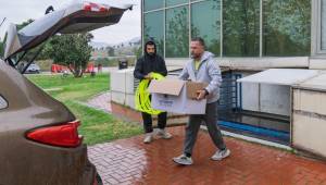 İzmir’de spor okul sıralarına taşınıyor