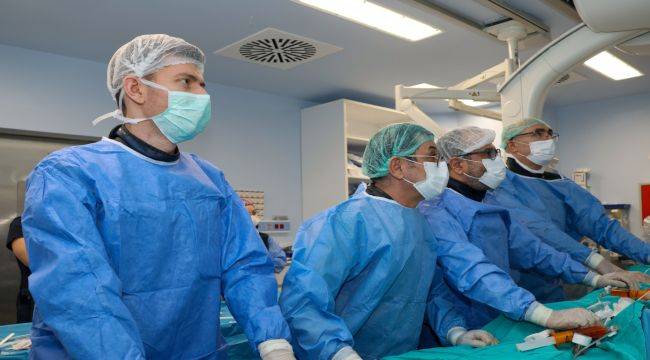 İzmir Şehir Hastanesi’nde TPVR ile Çocuk Kalp Hastalarına Ameliyatsız Çözüm