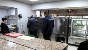 “Narlıdere’de Yılbaşı Öncesi Sıkı Denetim”