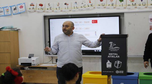 Seferihisar’da Öğrencilere Sıfır Atık Eğitimi